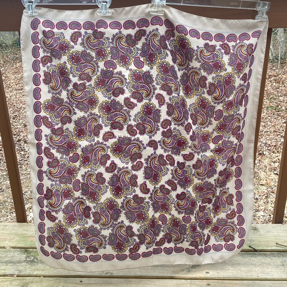 Glentex tan and purple scarf